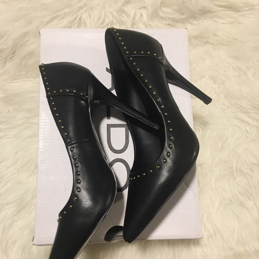 Black Aldo Pumps